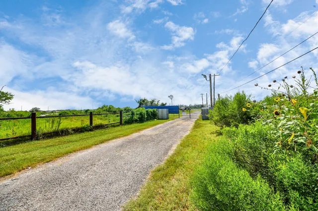 $274,000 | 17427 Moreland Drive, Channelview, TX 77530