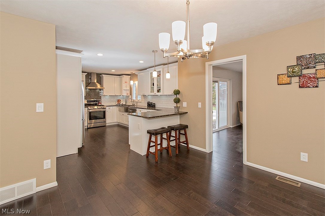 22061 Rye Road Beachwood, OH 44122 - Photo 11 of 35 Gallery Image 11