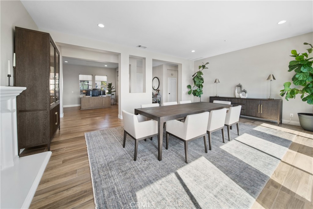 169 Mission Oaks Road Fallbrook, CA 92028 - Photo 12 of 35 a view of a dining room with furniture