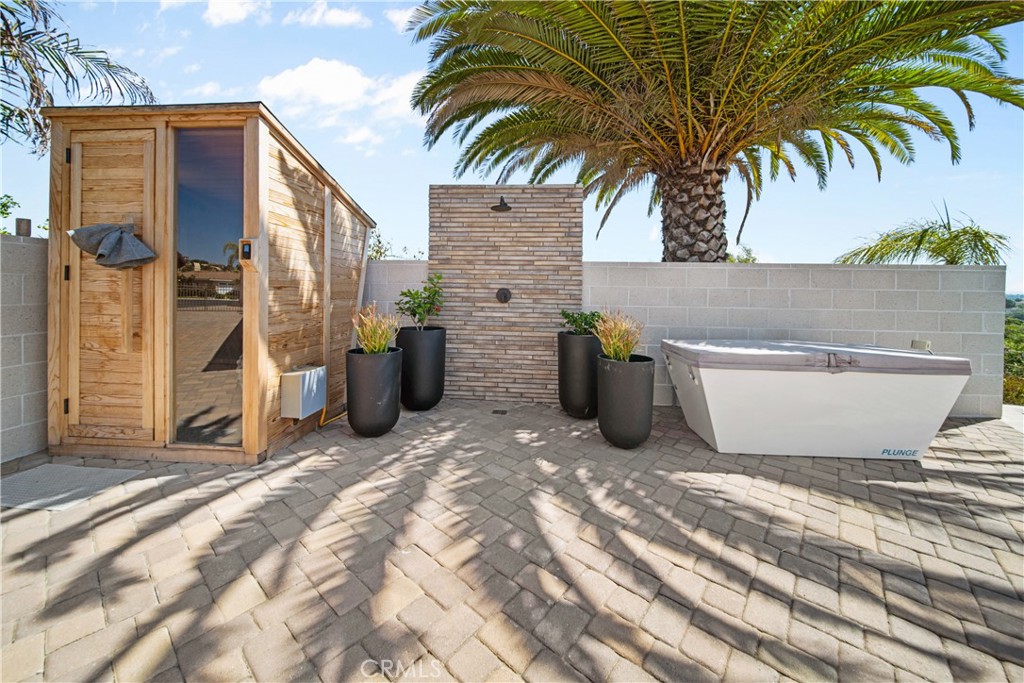 169 Mission Oaks Road Fallbrook, CA 92028 - Photo 34 of 35 a view of a backyard with potted plants