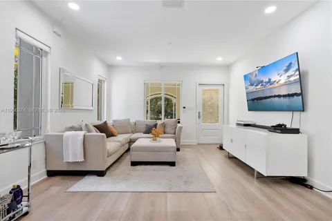 $930,000 | 2231 Southwest 17th Street, Miami, FL 33145