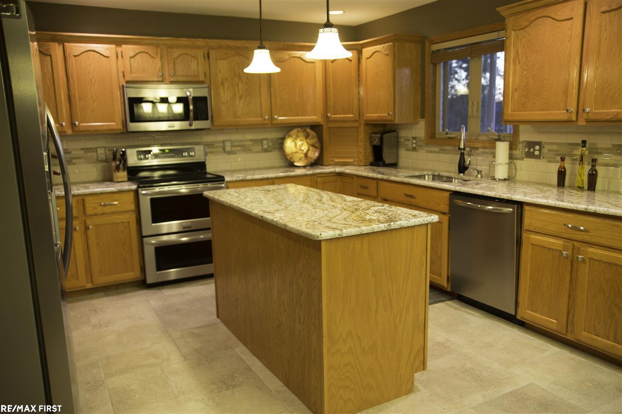 77301 Coon Creek Road, Unit CREEKS Armada, MI 48005 - Photo 9 of 51