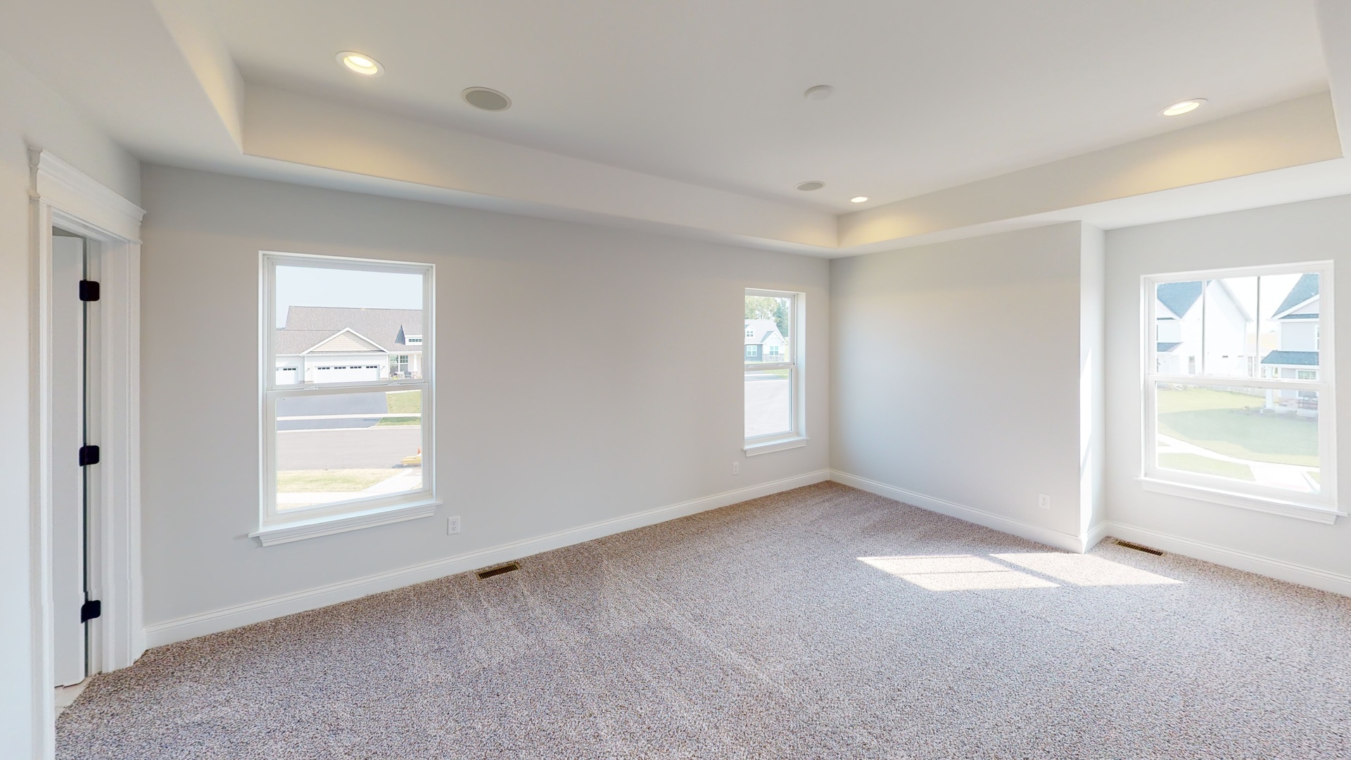 118 Cache Isle Circle Channahon, IL 60410 - Photo 27 of 32 a view of an empty room and a window