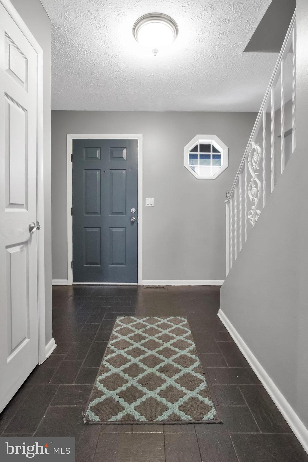 236 Regent Road Harrisburg, PA 17112 - Photo 2 of 27 Gallery Image 2