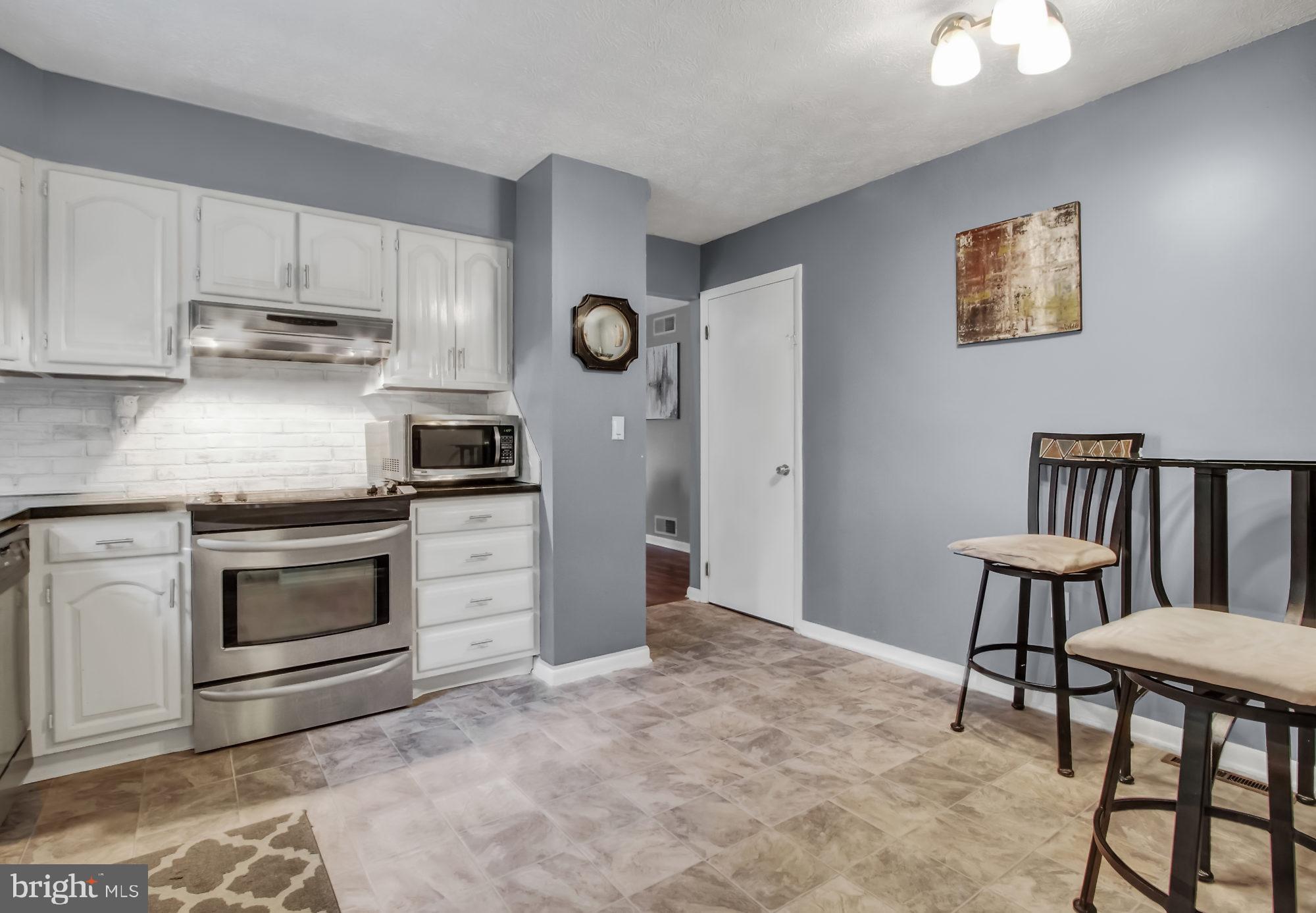 236 Regent Road Harrisburg, PA 17112 - Photo 6 of 27 Gallery Image 6