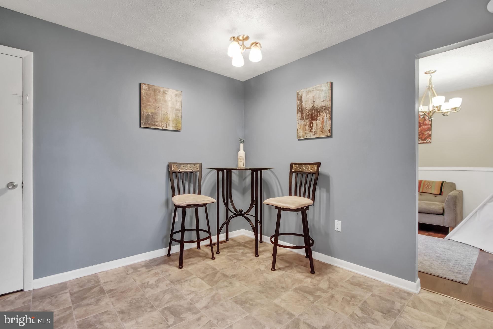 236 Regent Road Harrisburg, PA 17112 - Photo 7 of 27 Gallery Image 7