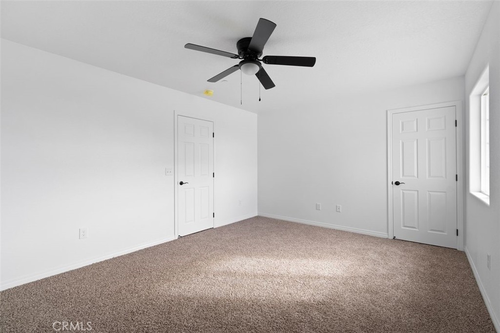 14685 Apple Valley Road Apple Valley, CA 92307 - Photo 23 of 29 a view of an empty room