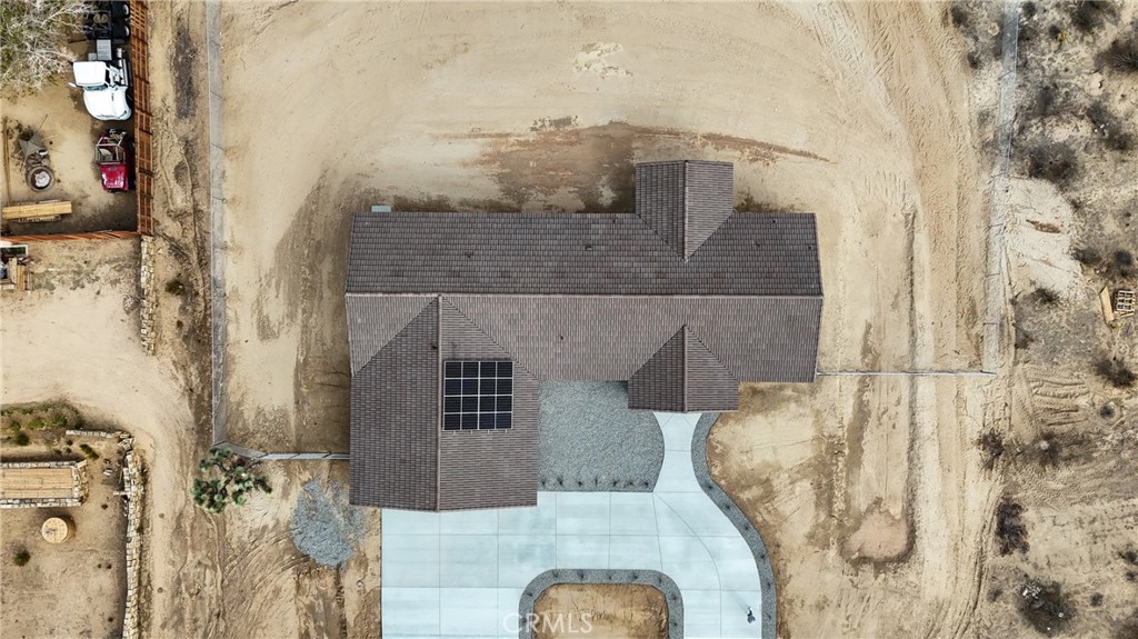 14685 Apple Valley Road Apple Valley, CA 92307 - Photo 5 of 29 view of rooftop