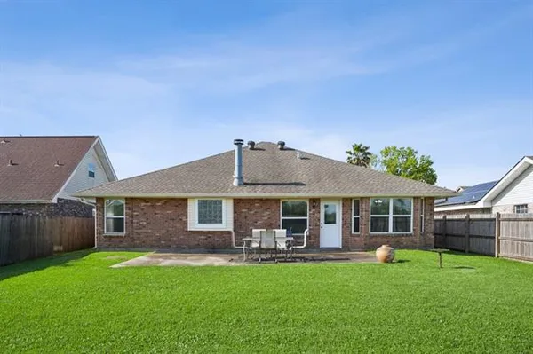 $239,900 | 33 Sawgrass Drive, Laplace, LA 70068