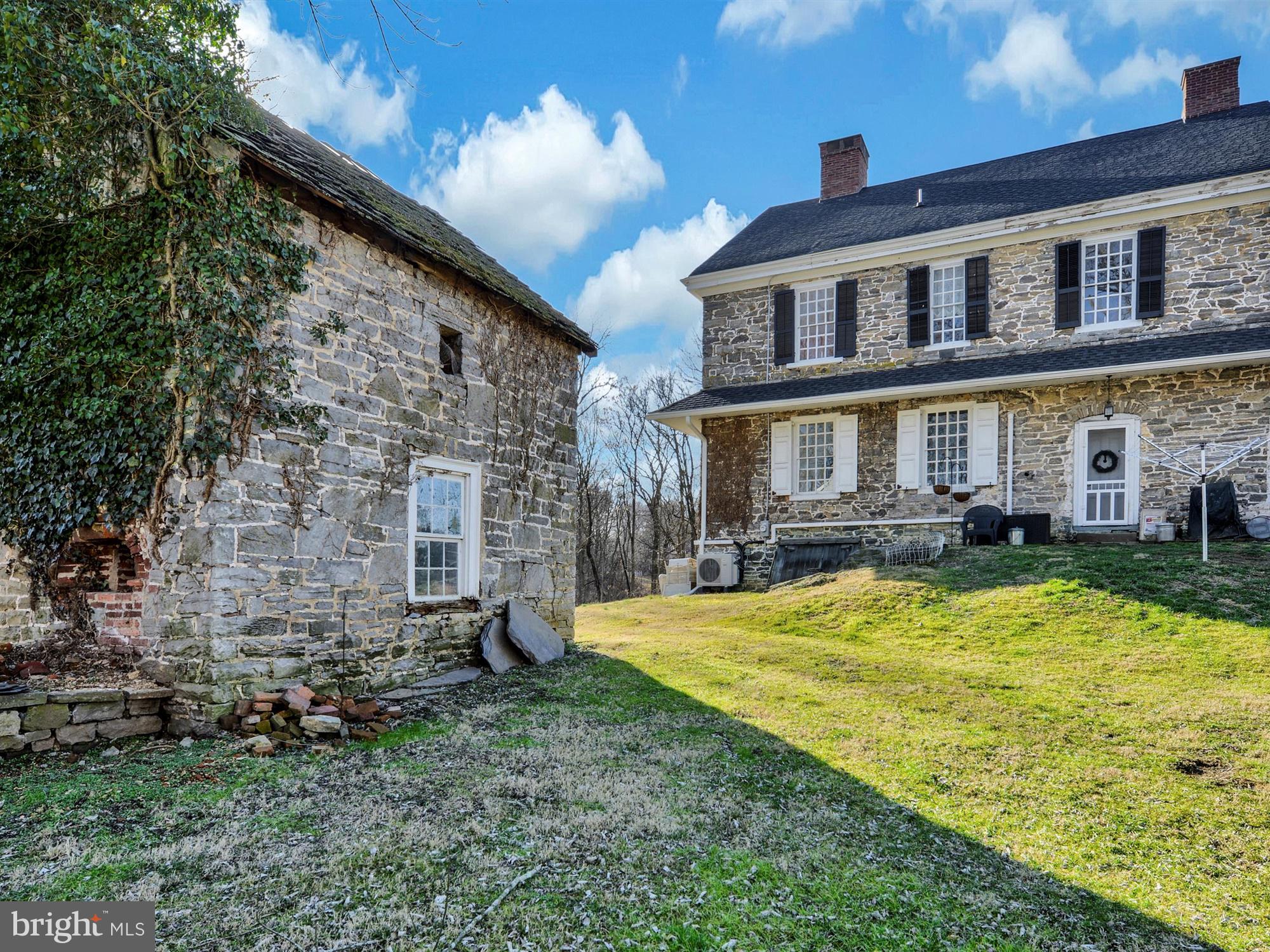 1200 Ranck Mill Road Lancaster, PA 17602 - Photo 31 of 38 Rear