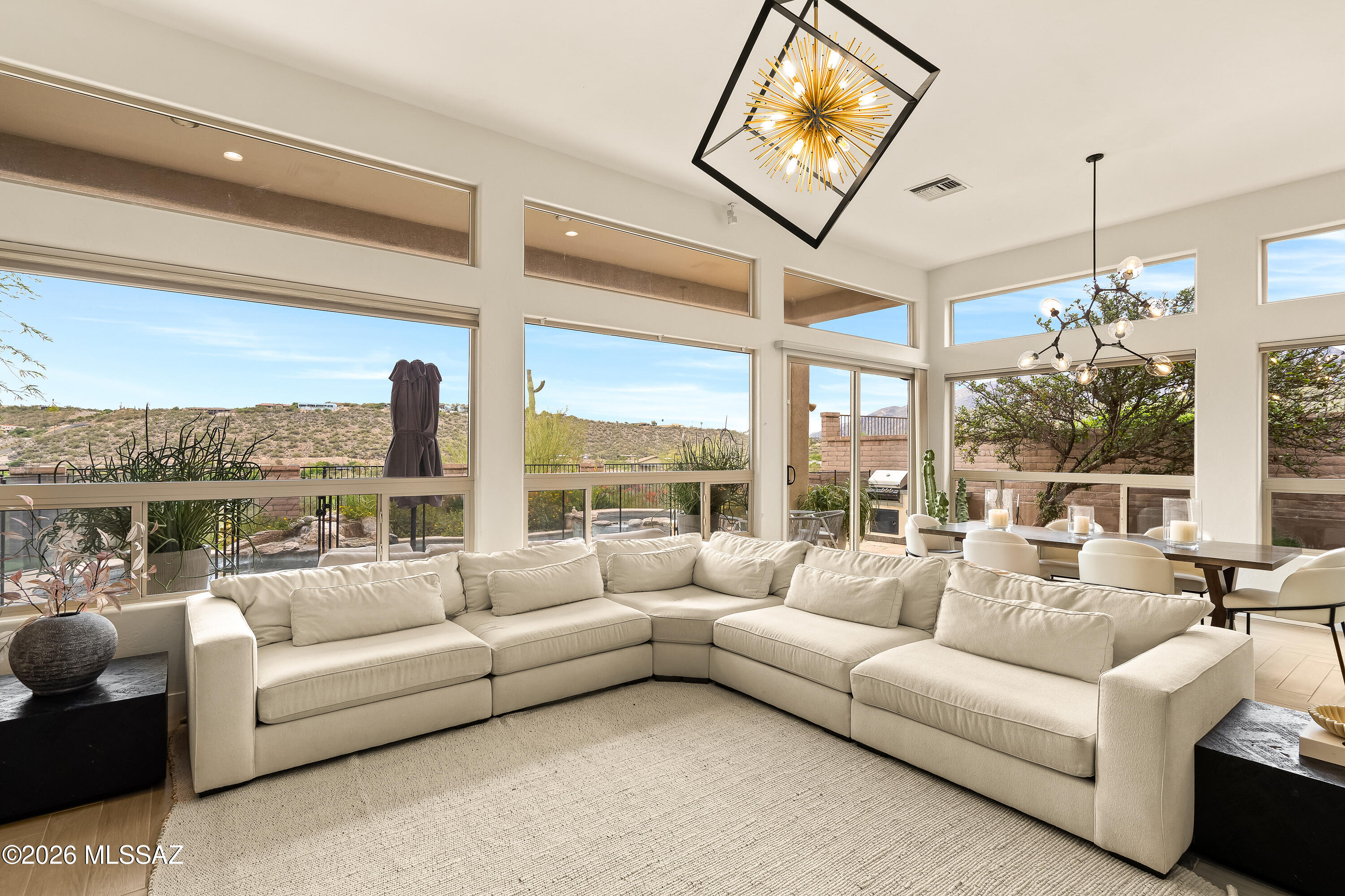 4947 North Bonita Ridge Avenue Tucson, AZ 85750 - Photo 4 of 44 living room
