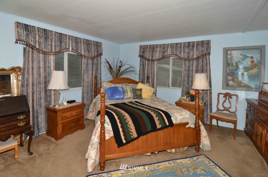 3329 207th Place Southeast Bothell, WA 98012 - Photo 5 of 14
