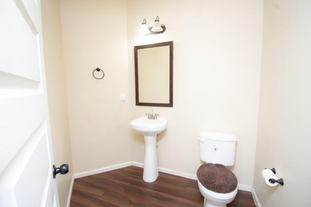 250 Sylvan Loop Fayetteville, GA 30214 - Photo 11 of 18 a bathroom with a sink and a mirror