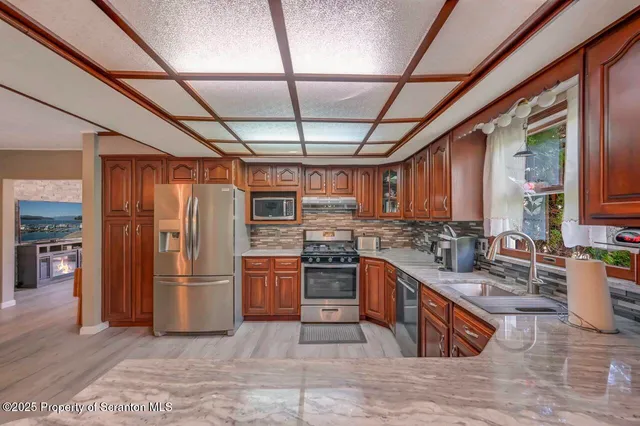 $499,000 | 68 Main Street, Gouldsboro, PA 18424