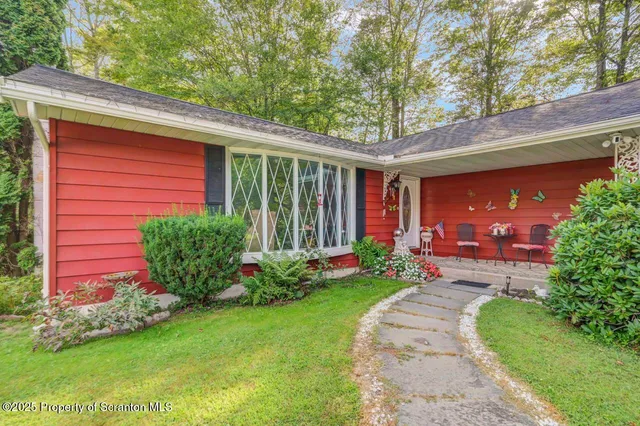 $499,000 | 68 Main Street, Gouldsboro, PA 18424