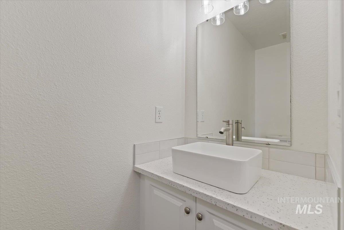 5418 Barkley Way Caldwell, ID 83607 - Photo 25 of 38