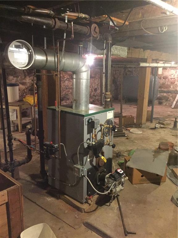24 Main Street Limerick, ME 04048 - Photo 32 of 33 Recently installed oil-fired steam...