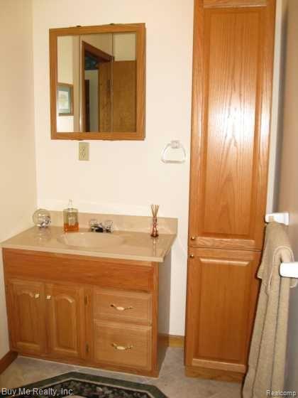 21680 Waltz Road New Boston, MI 48164 - Photo 23 of 25 Bedroom 4 Private Bath