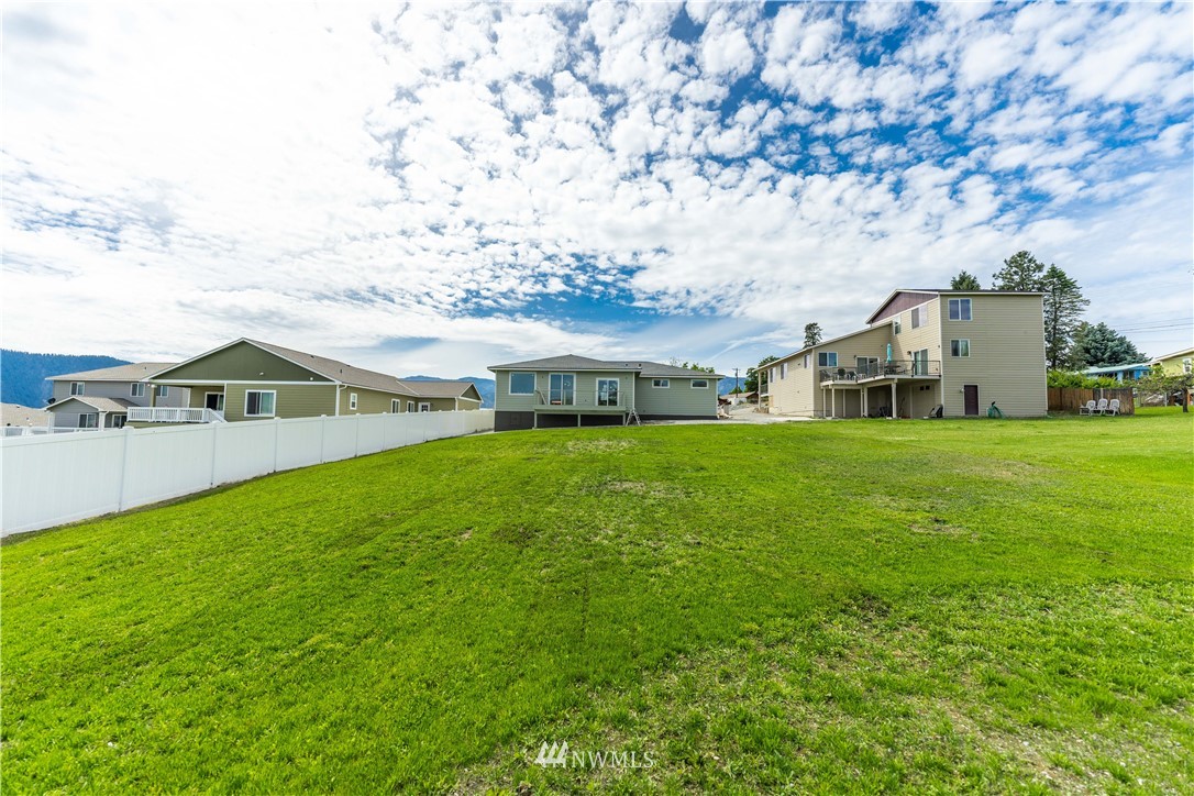 124 Summer Breeze Road Manson, WA 98831 - Photo 8 of 13 Gallery Image 8