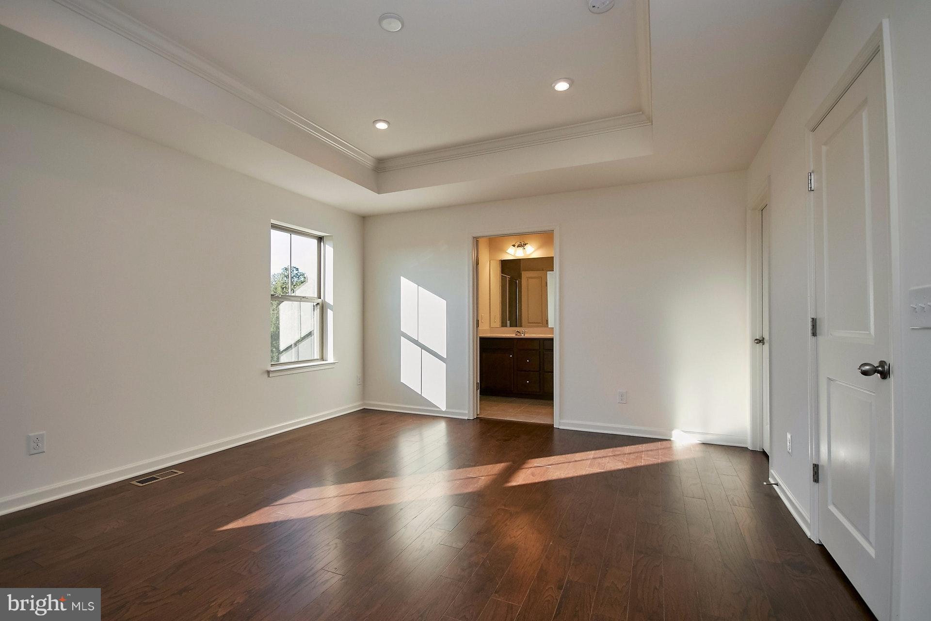 43428 Robey Square Ashburn, VA 20148 - Photo 15 of 30 Bedroom (Master)