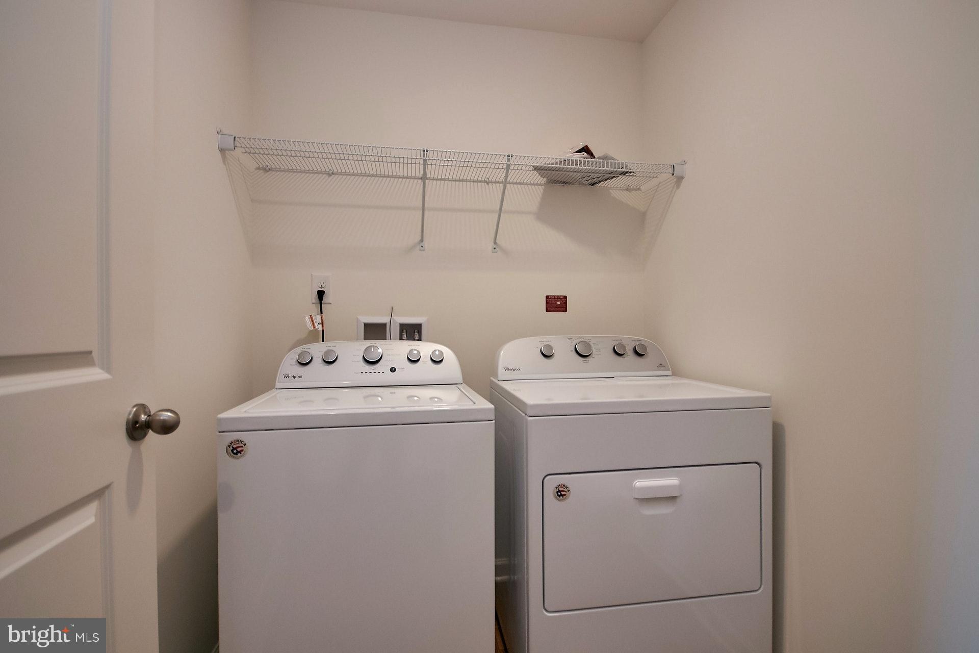 43428 Robey Square Ashburn, VA 20148 - Photo 21 of 30 Bedroom level Laundry Room!