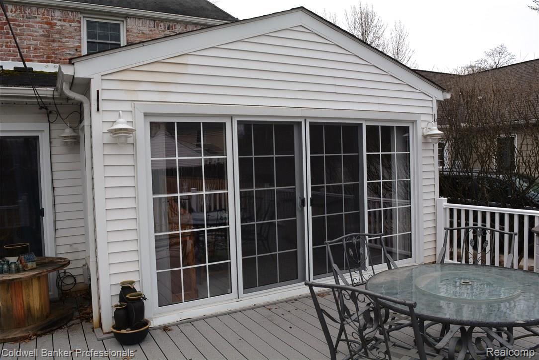 1312 Hawthorne Road Grosse Pointe, MI 48236 - Photo 4 of 44 5.JPG