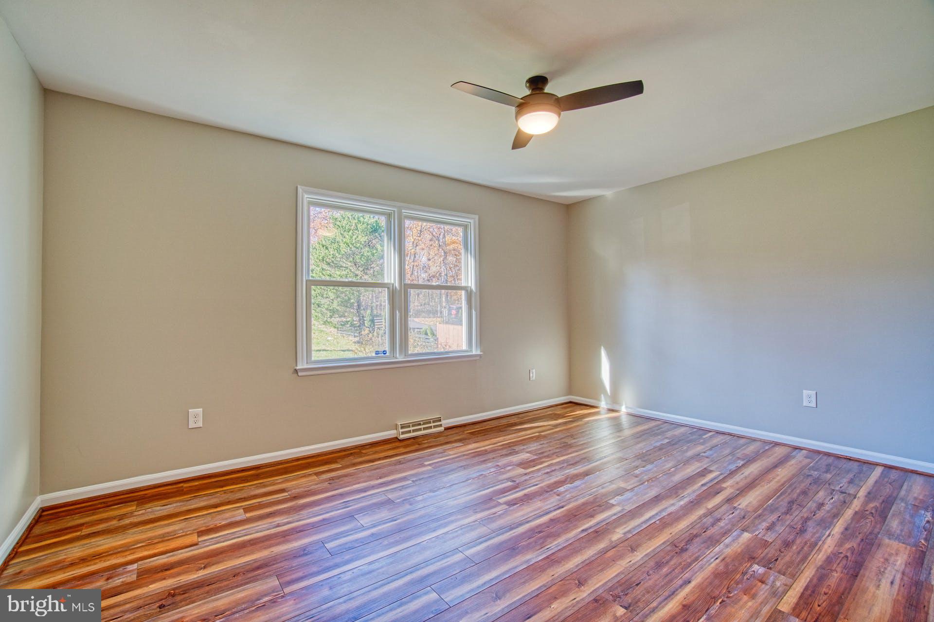 19822 Smith Circle Ashburn, VA 20147 - Photo 21 of 52 Privacy Out Primary Bedroom Windows