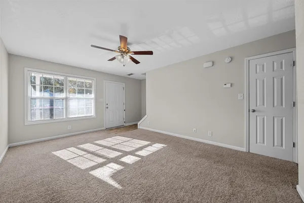 $925 | 938 Cumberland Drive, Unit C, Clarksville, TN 37040