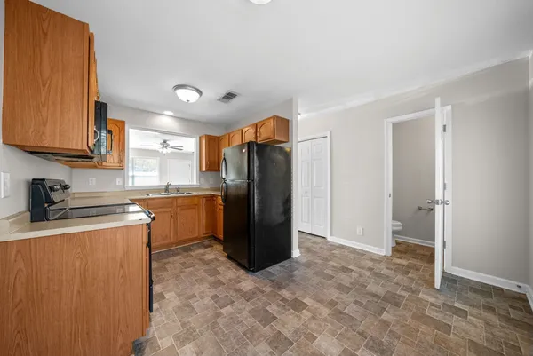 $925 | 938 Cumberland Drive, Unit C, Clarksville, TN 37040