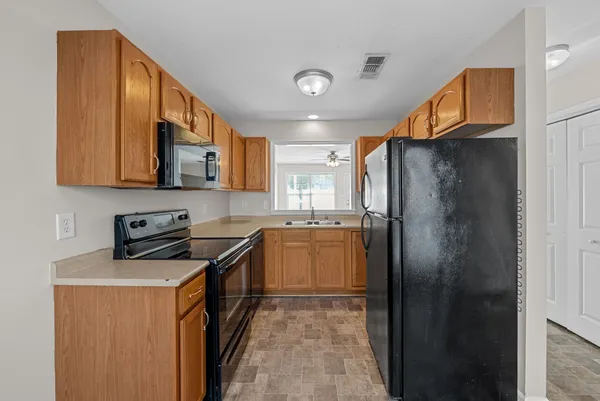 $925 | 938 Cumberland Drive, Unit C, Clarksville, TN 37040