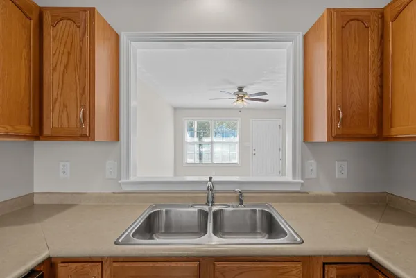 $925 | 938 Cumberland Drive, Unit C, Clarksville, TN 37040