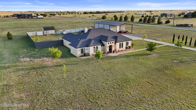 $820,000 | 5125 County Road 7930, Lubbock, TX 79424