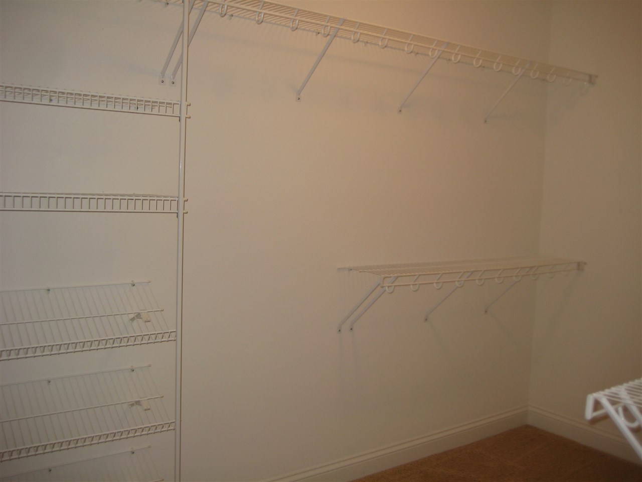 1834 Kern Road Washington, IL 61571 - Photo 18 of 27 Gallery Image 18