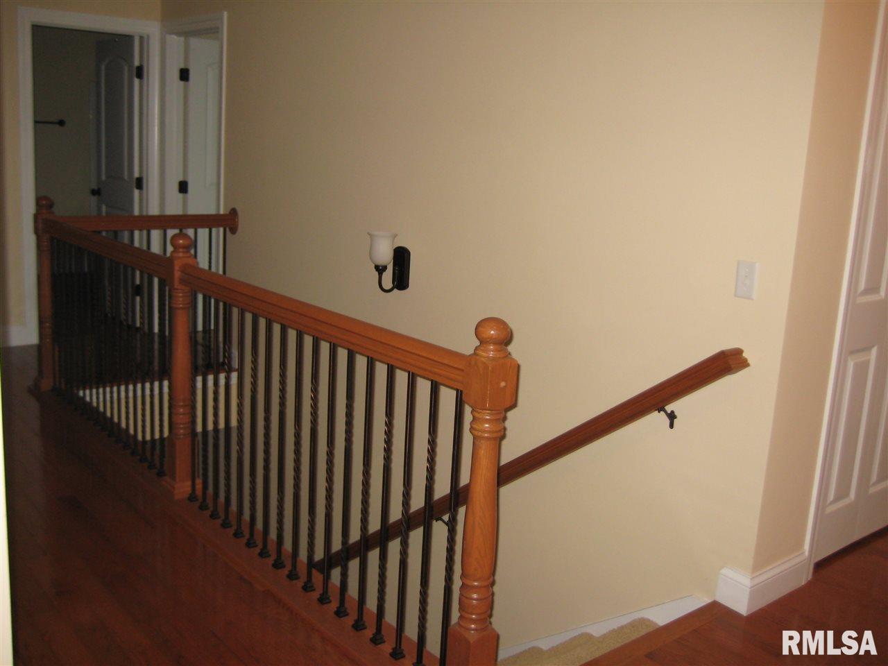 1834 Kern Road Washington, IL 61571 - Photo 24 of 27 Gallery Image 24