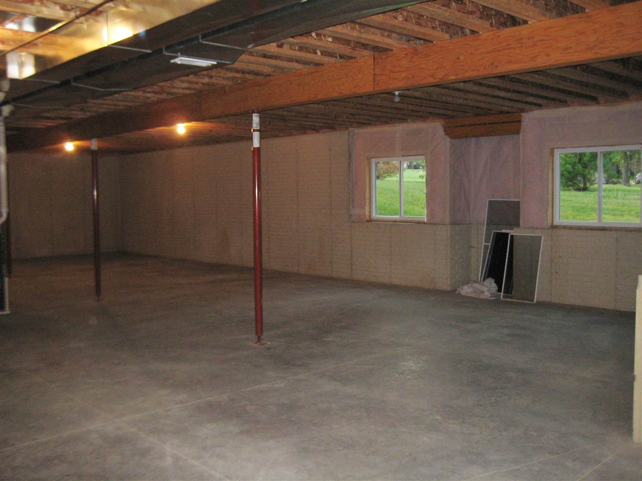 1834 Kern Road Washington, IL 61571 - Photo 25 of 27 Gallery Image 25