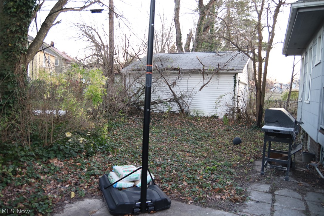 863 Greyton Road Cleveland Heights, OH 44112 - Photo 14 of 17