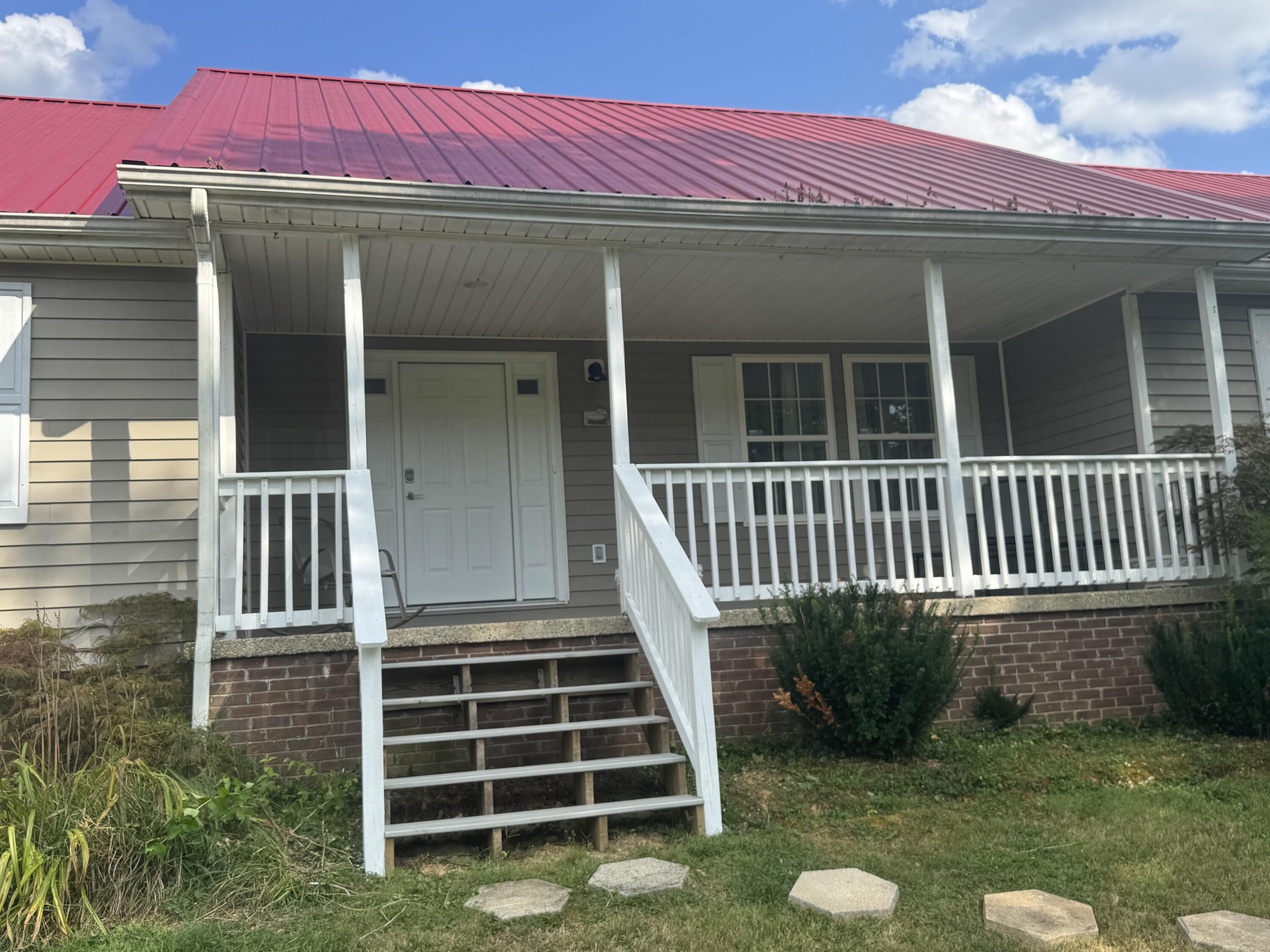 1133 Bryant's Camp Road Lancaster, KY 40444 - Photo 2 of 39 IMG_2138