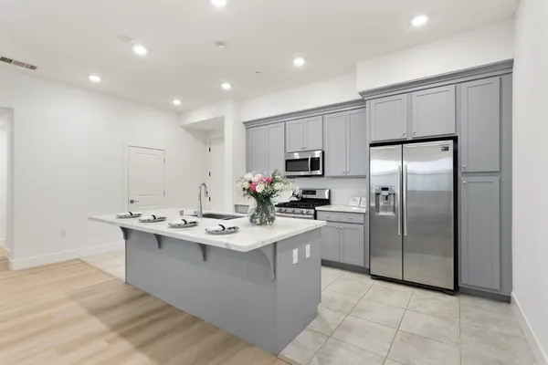 $485,000 | 1000 Berryessa Lane, Unit 321, Davis, CA 95616