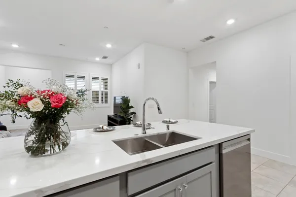 $485,000 | 1000 Berryessa Lane, Unit 321, Davis, CA 95616