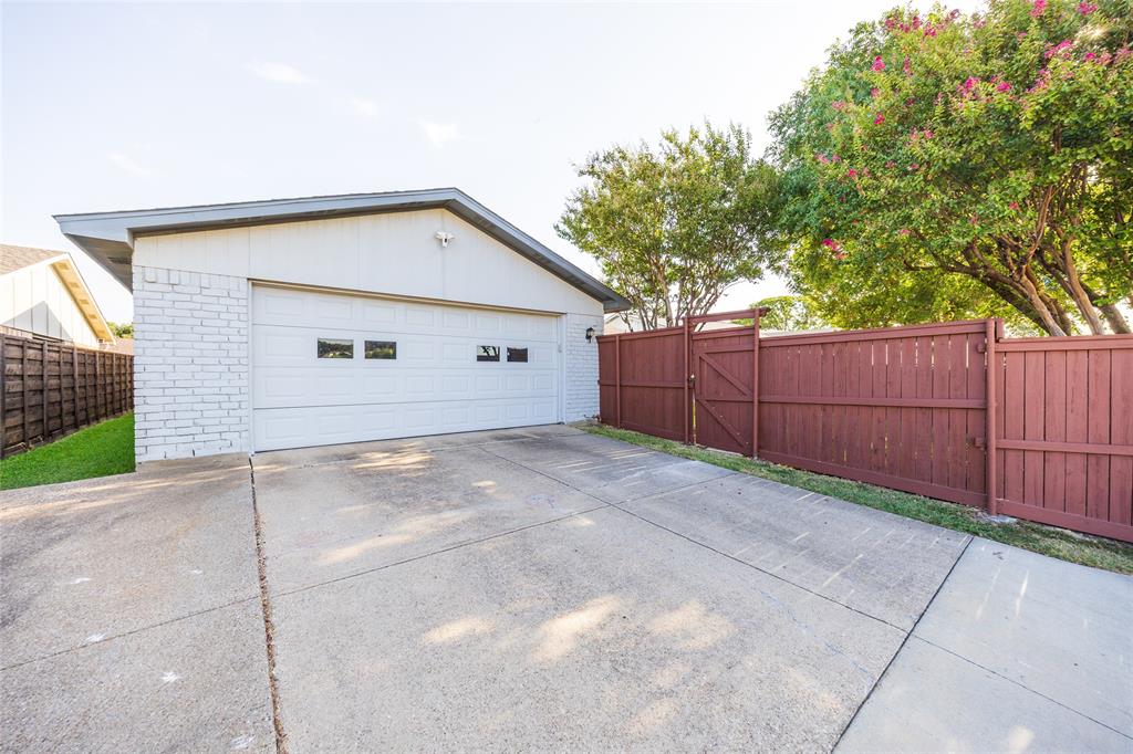 1948 Rambling Ridge Lane Carrollton, TX 75007 - Photo 32 of 35 Gallery Image 32