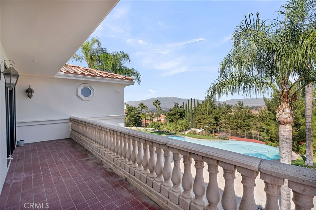 2019 Polo Court Riverside, CA 92506 - Photo 68 of 75 a view of a balcony with an outdoor space