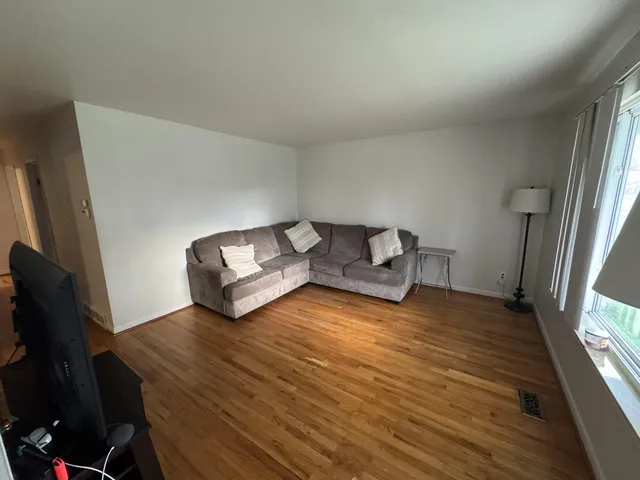 $215,000 | 13497 Mark Street, Southgate, MI 48195