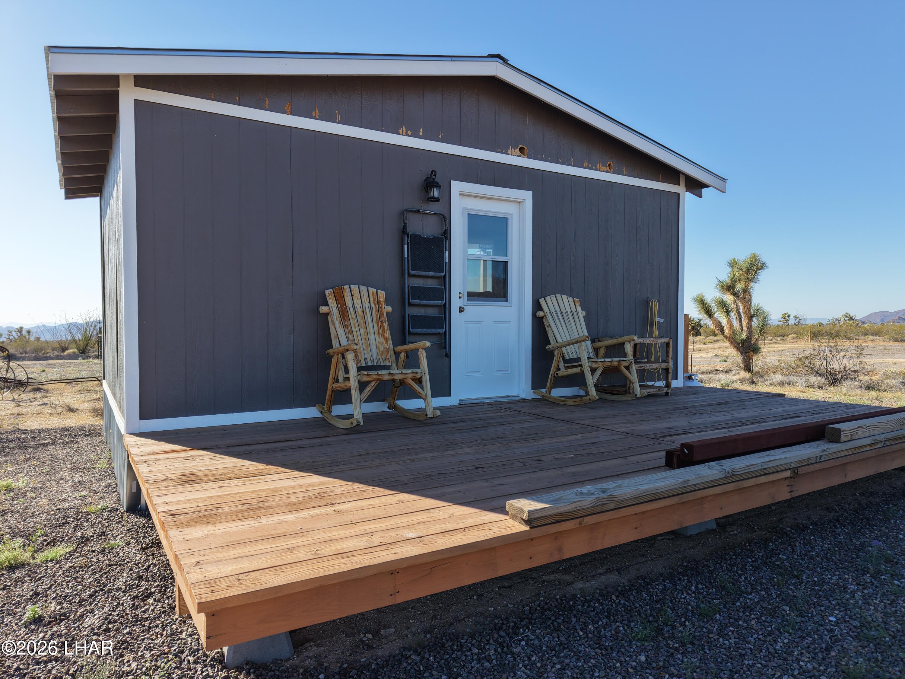 127 South Carrow Road Yucca, AZ 86438 - Photo 27 of 39 a view of outdoor space