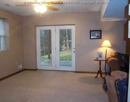 97 Rustic Highlands Road Hurricane, WV 25526 - Photo 7 of 8 Den/Family/Great Room.