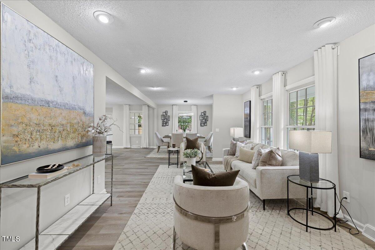 1604 Stonehurst Road Raleigh, NC 27607 - Photo 6 of 22 10-1604 Stonehurst Rd