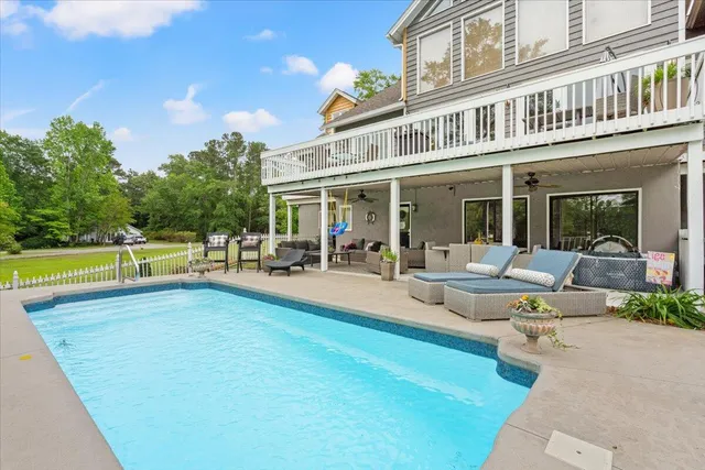 $899,000 | 118 Broad River Drive, Santee, SC 29142