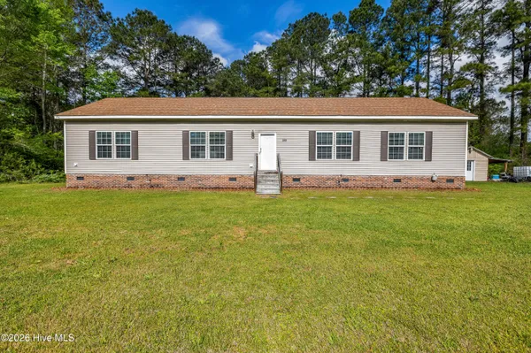 $289,000 | 360 Kimberly Court, Rocky Point, NC 28457