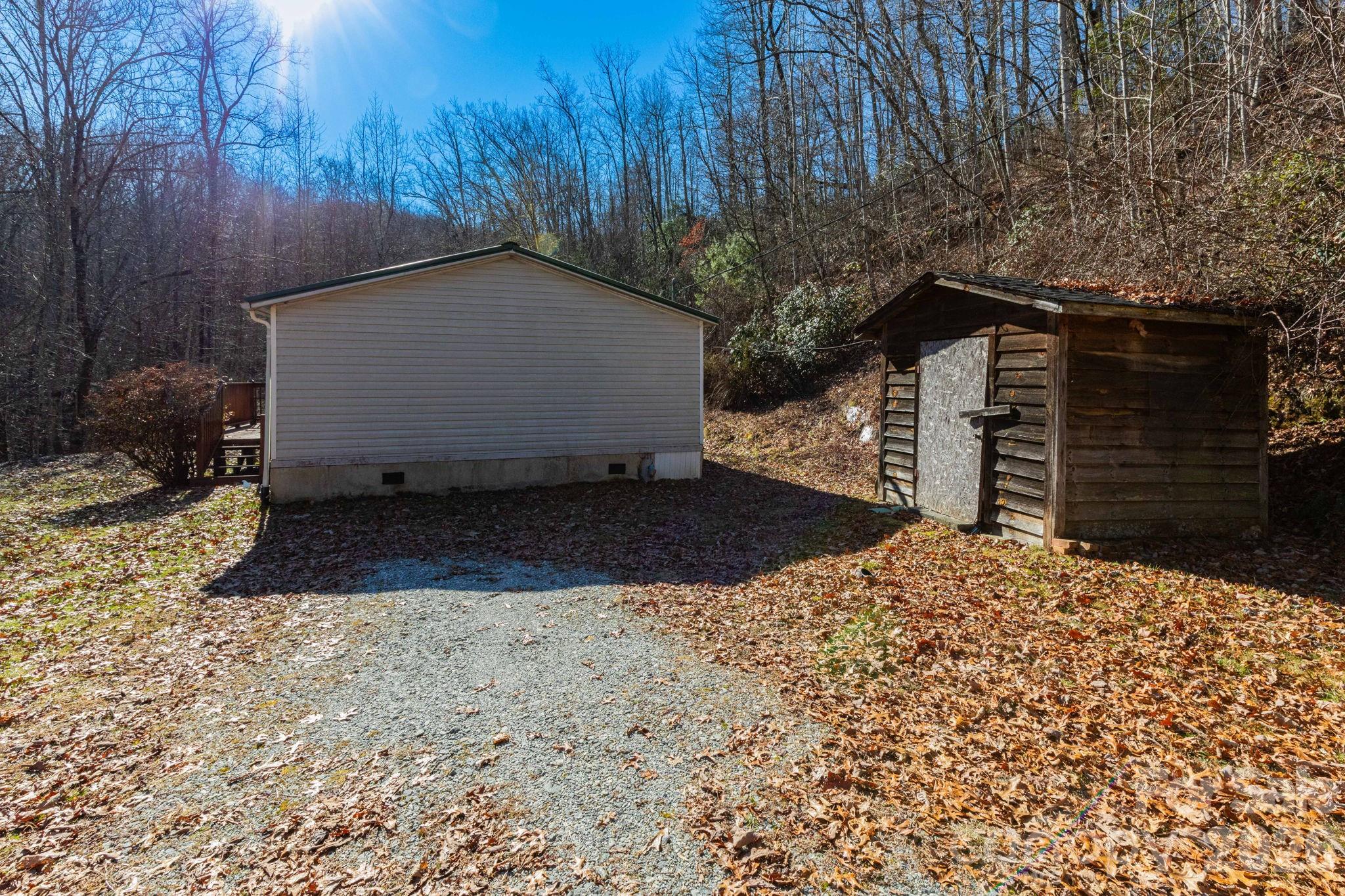 143 Hubert McCall Drive Balsam Grove, NC 28708 - Photo 15 of 21