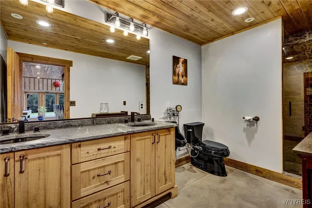 $980,000 | 893 Minkel Road, Sheldon, NY 14145