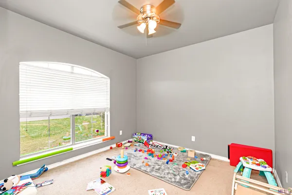 $1,790 | 23592 Country Manor Avenue, Denham Springs, LA 70726